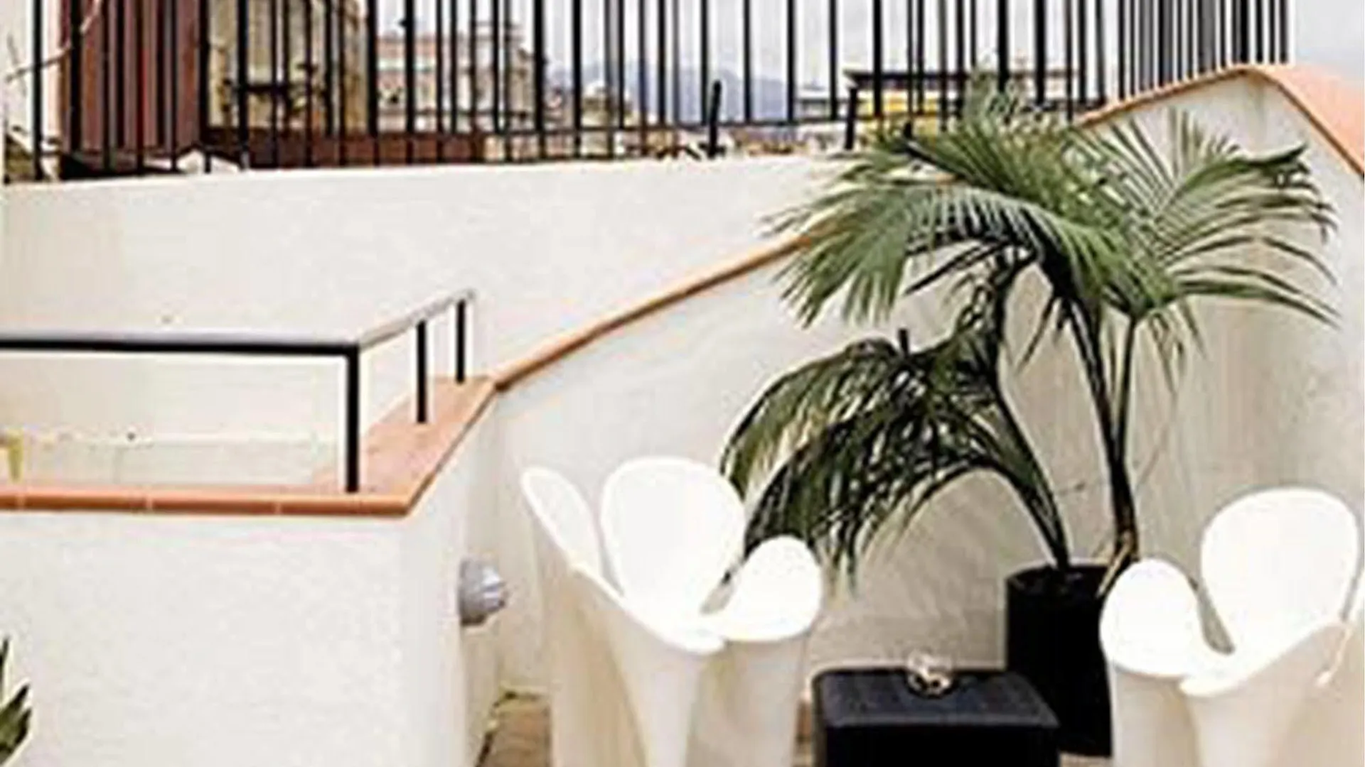 Apartaments Ciutat Vella Barcelona Apartment